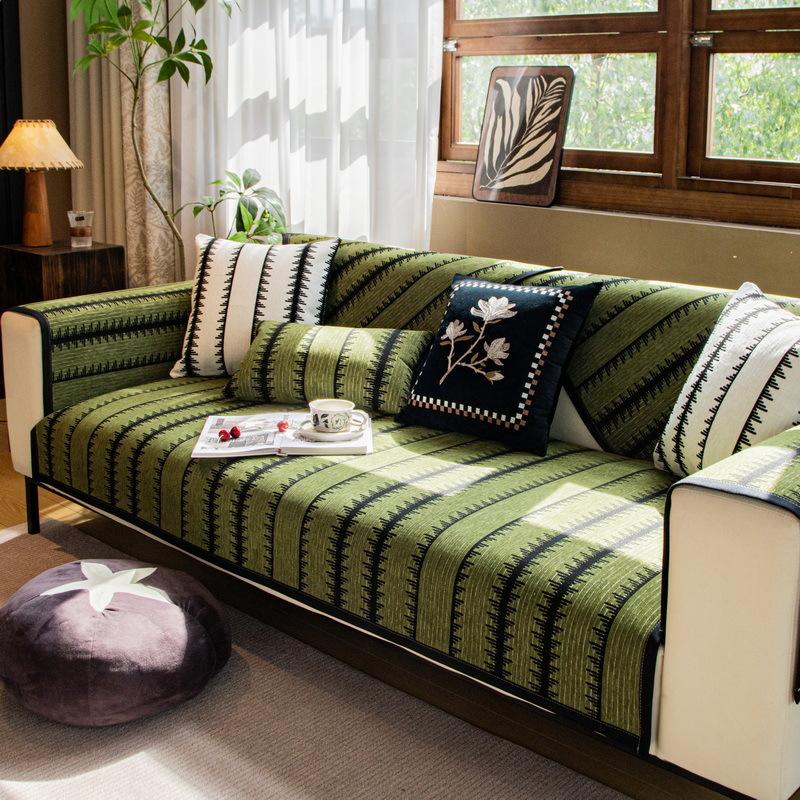 Chenier Sofa Cushion  New Four-Season Universal High-End Light Luxury High-End Sense Thickened Non-Slip Medieval Seat Cushion