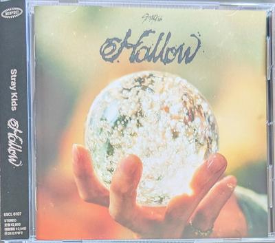 CD STRAY KIDS Hollow Edizione Standard Senza Bonus ESCL6107 Sony Music 2025 Giappone Obi KPopAsia