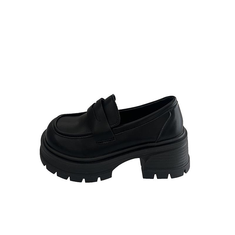 

Новые маленькие мокасины на толстом каблуке, толстая подошва, одна педаль, jk с юбкой, одиночные туфли 2025 года, круглые кожаные туфли для женщин 39