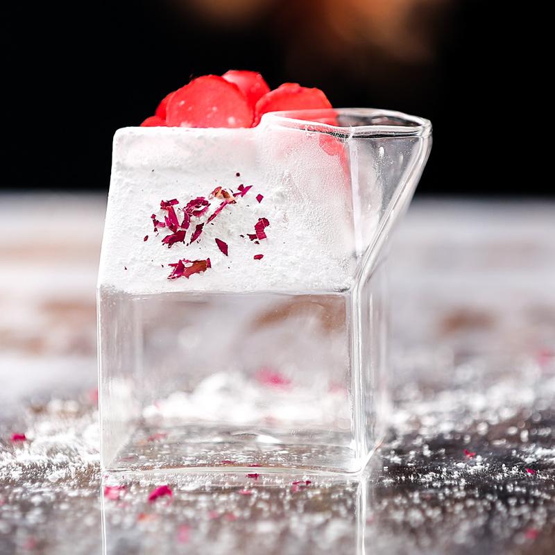 250ml Clear Cocktail Box Creative Friends Half Pint Creamer Square Milk Carton Box Cocktail Glass Juice Beverage Cold Drink Cup