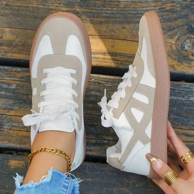 2025 New Design Casual Shoes Lace Up Sneakers for Women Round Head Design Comfortable Sport Shoes
