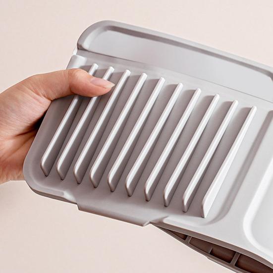 Foldable Silicone Faucet Mat Kitchen Sink Splash Guard 6 Degrees Slope Button Closure Bathroom Kitchen Countertop Water Drain Mat