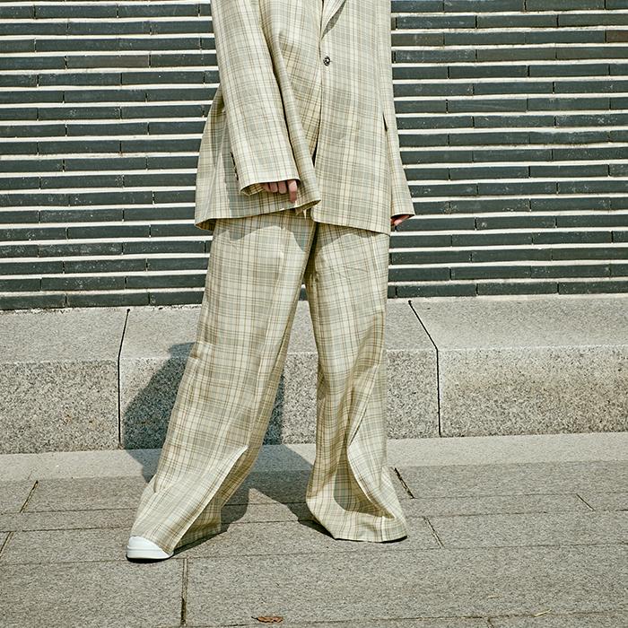 Gwaghyeonjukeollegsyeon Yellow Check Wide Pants