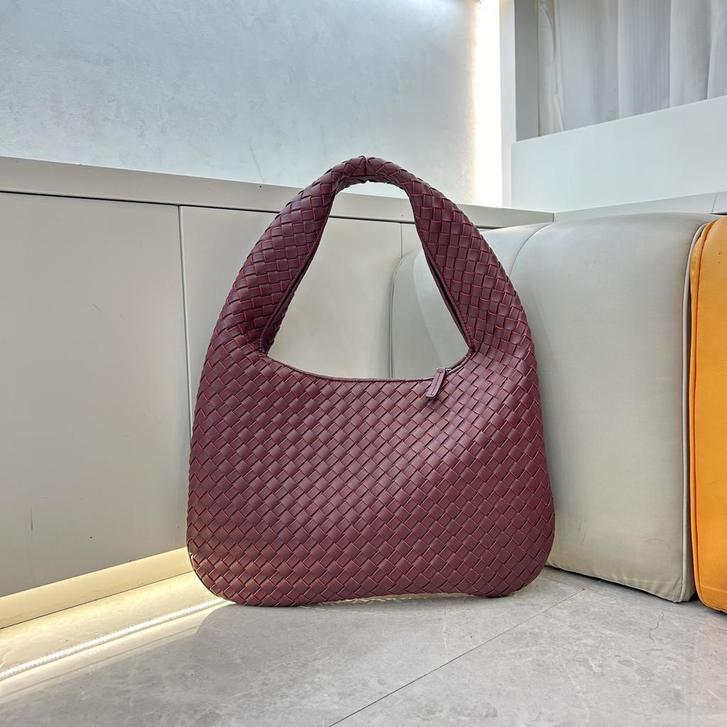 Large capacity high-end handwoven bag tote bag casual wide shoulder strap fashion commuting cross-border shoulder armpit bag