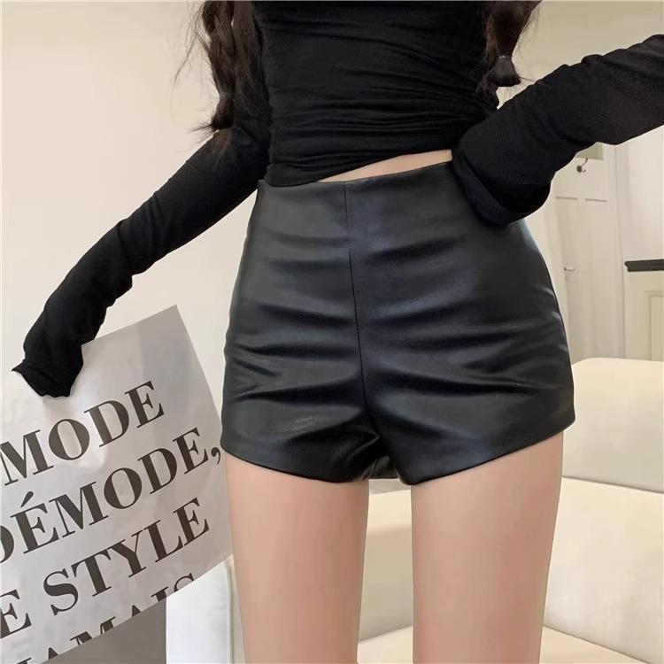 2025 Women's High Waist Black PU Leather Shorts - Slimming, Fashionable, and Sexy Hip-Wrapping Design for Winter and Autumn
