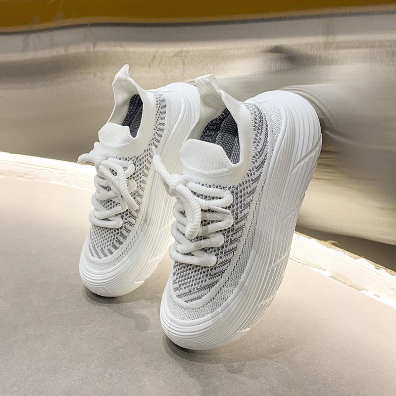 Breathable Women Soft-soled Casual Shoes Lightweight Female Mesh Shoes Fashion Tennis Outdoor Soft Lace Up Women's Sneakers D87