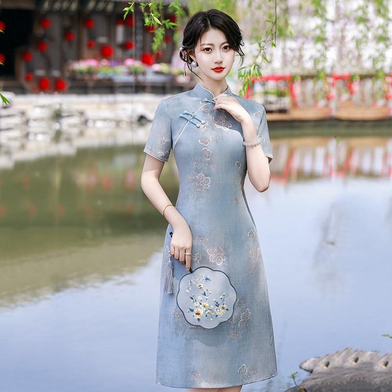 Elegant Modern Cheongsam Dress Women 2026 Stand Collar Three-Quarter Sleeve Lightweight Stretch Fabric
