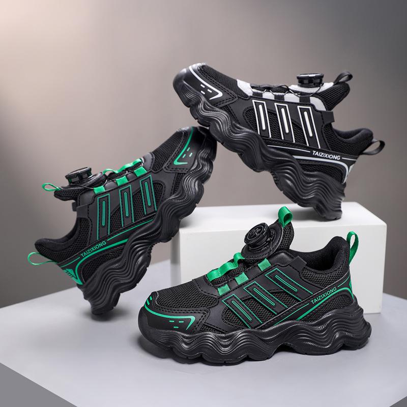 Fall/Winter Boys' Waterproof Leather Sports Shoes - Lightweight, Soft Sole for Medium/Large Kids