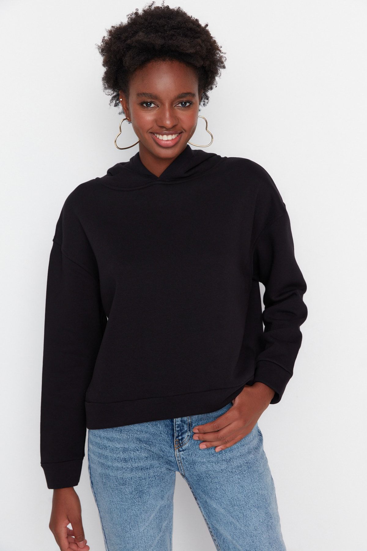 

Women s Fashionable Stylish Sweatshirt Black Regular Normal Fit Basic Hooded Thick Inside Fleece Knitted Sweatshirt XL