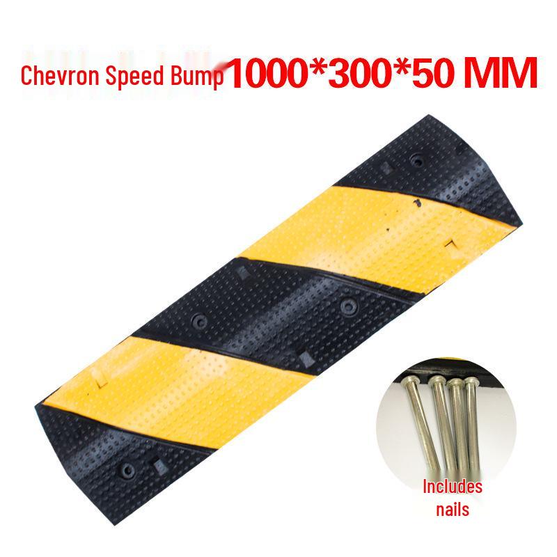 Triangular Rubber Car Slope Pad for Uphill Climbing and Speed Control with Reinforced Steel