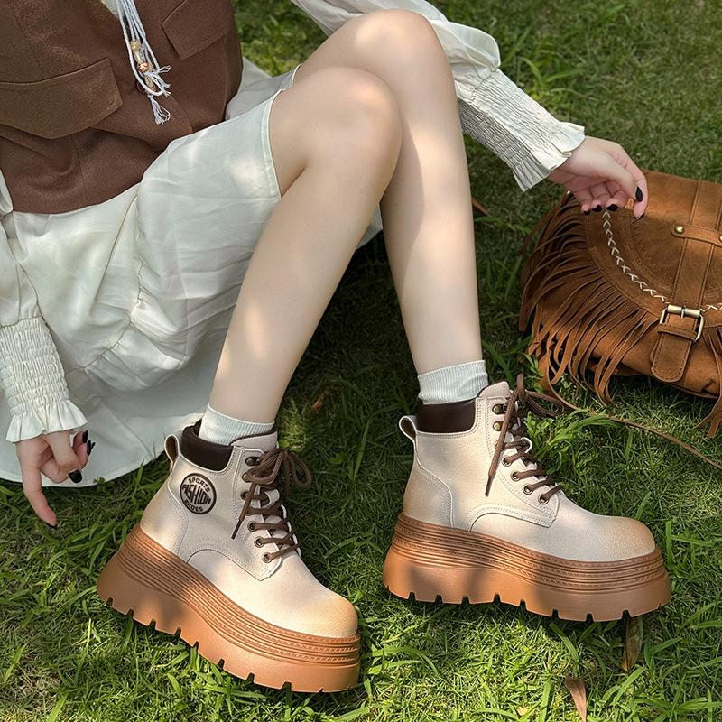 Thick-soled hollow rhubarb boots women's 2025 summer new heightening Martin boots small super fire outdoor western short boots