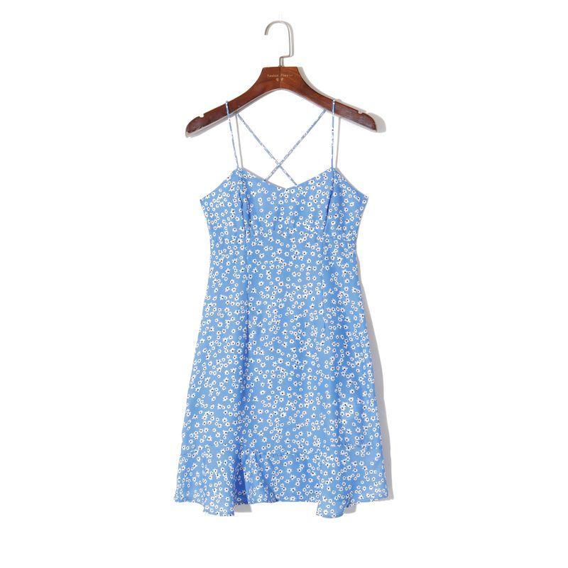 

2024 Летнее Женское Платье-Сарафан С Цветочным Принтом В Свежем Отпускном Стиле, Прилегающее, Стройнящее, Драпированное, В Клетку, Универсальное, Молодежное Blue background small flower L