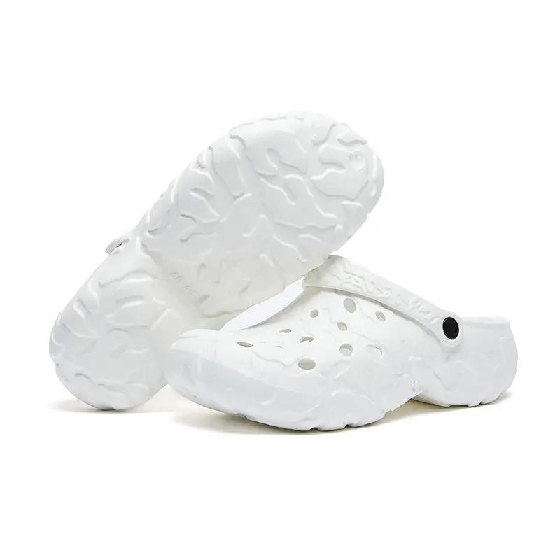 Platform Slippers for Men Outdoor Hole Anti-slip Shoes Clappers 2025 Rubber Trend Casual Mascullino Adult Sandals Man