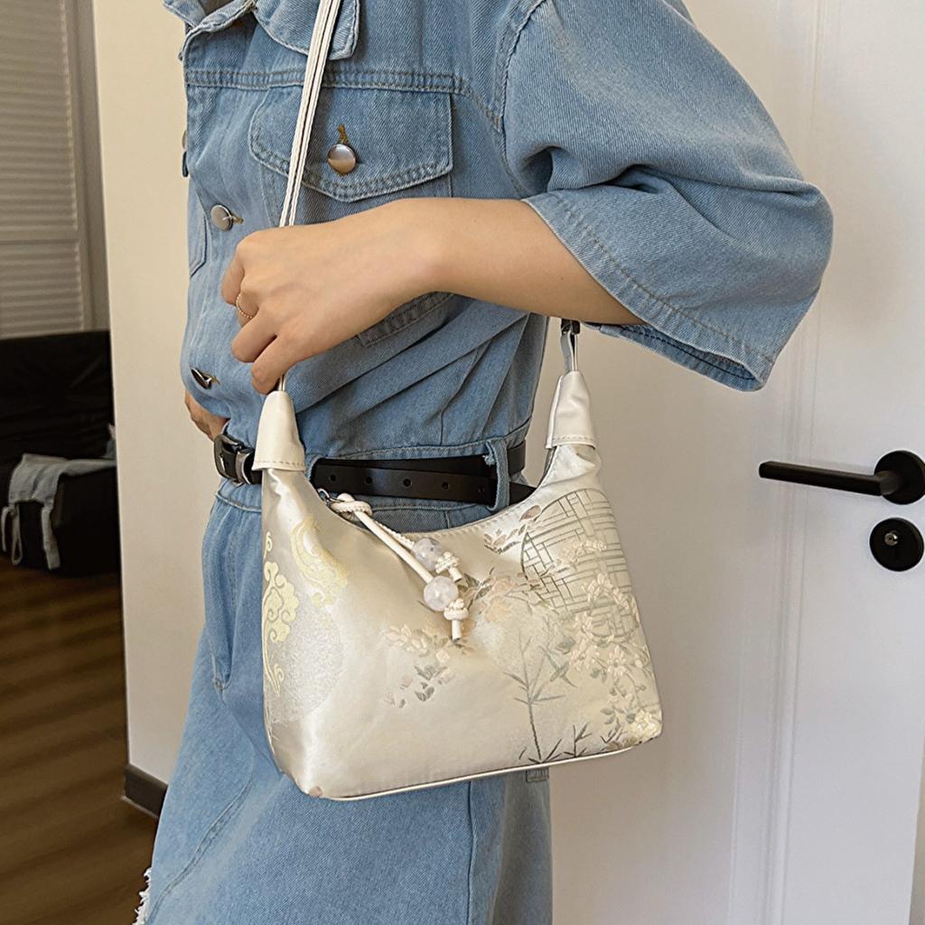 Niche Embroidery New Chinese Bag Women 2025 New Summer Shoulder Messenger Bag Guofeng Handbag Dumpling Bag