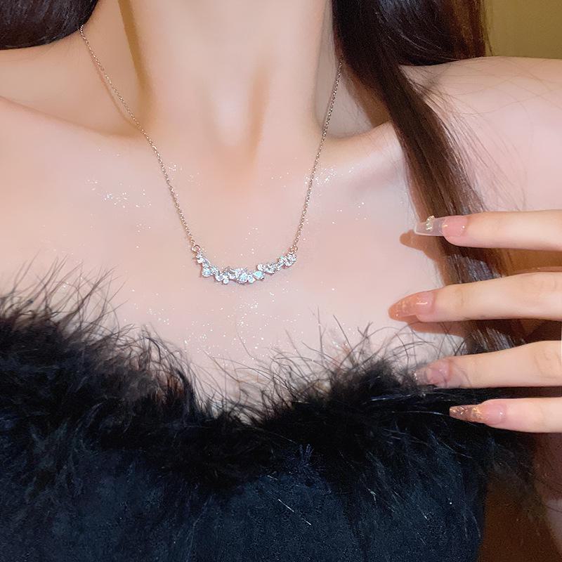 Japanese & Korean Style Geometric Titanium Steel Necklace - Women's Clavicle Chain Collection