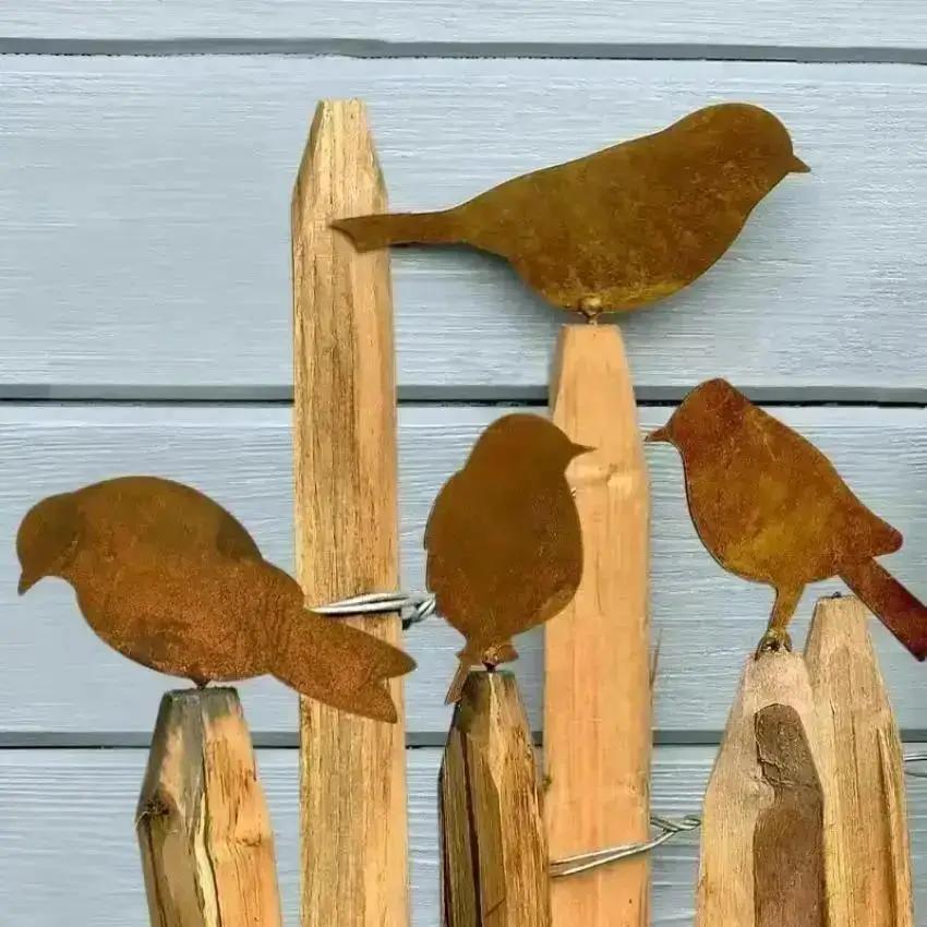 4 Pcs/set Rusty Metal Bird Ornament Iron Crafts Bird Shaped Art Sculpture Outdoor Garden Decor Accessory Garden Decor