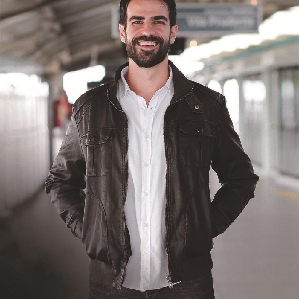 Men's Plus Size PU Leather Motorcycle Jacket with Detachable Hood and Fleece Lining - European & American Trend