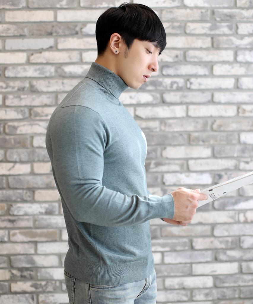 Bestfit 2-Pack Soft Muscle Fit Long-Sleeve Turtleneck Knit