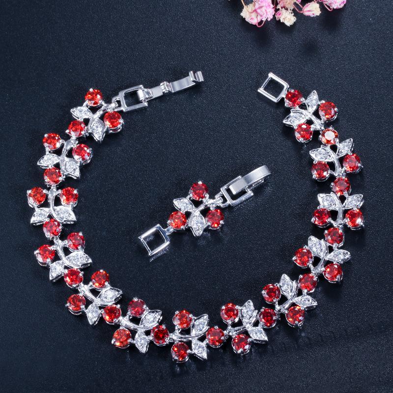 Jewelry, Exquisite Sparkling Diamonds, Swiss Zircon-Plated Real Gold Bracelet.