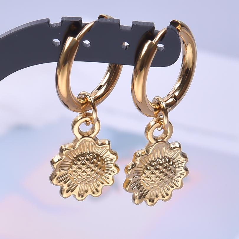 The Sword Earrings For Women/Men Accessories Vintage Jewelry Stainless Steel Hoop Ear Piercing Sabre Charm Goth Pendientes Gifts