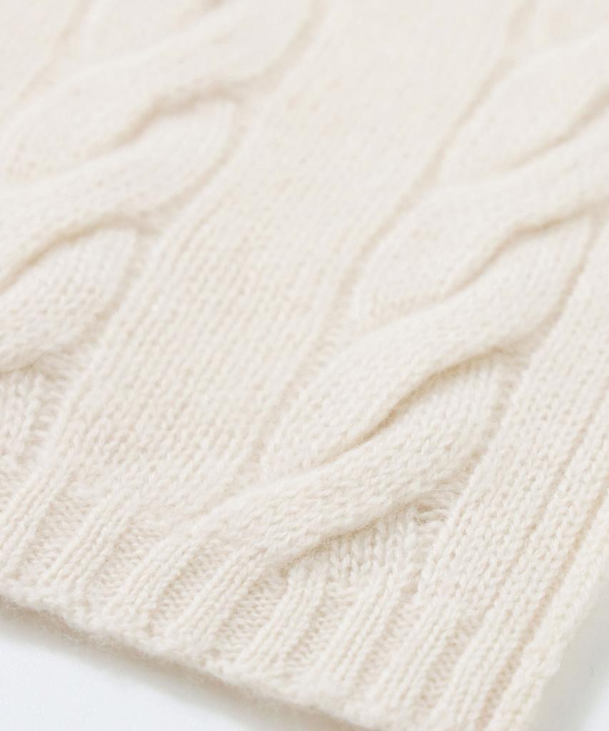 Eleuheuseu 100% Cashmere Cable Long Scarf (Select 1)