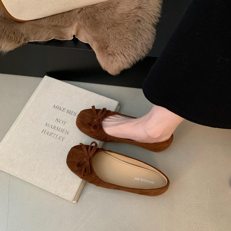 2025 Autumn New Bow Pleated Round Head Ballet Inner Height Increase Commuter Women's Shoes