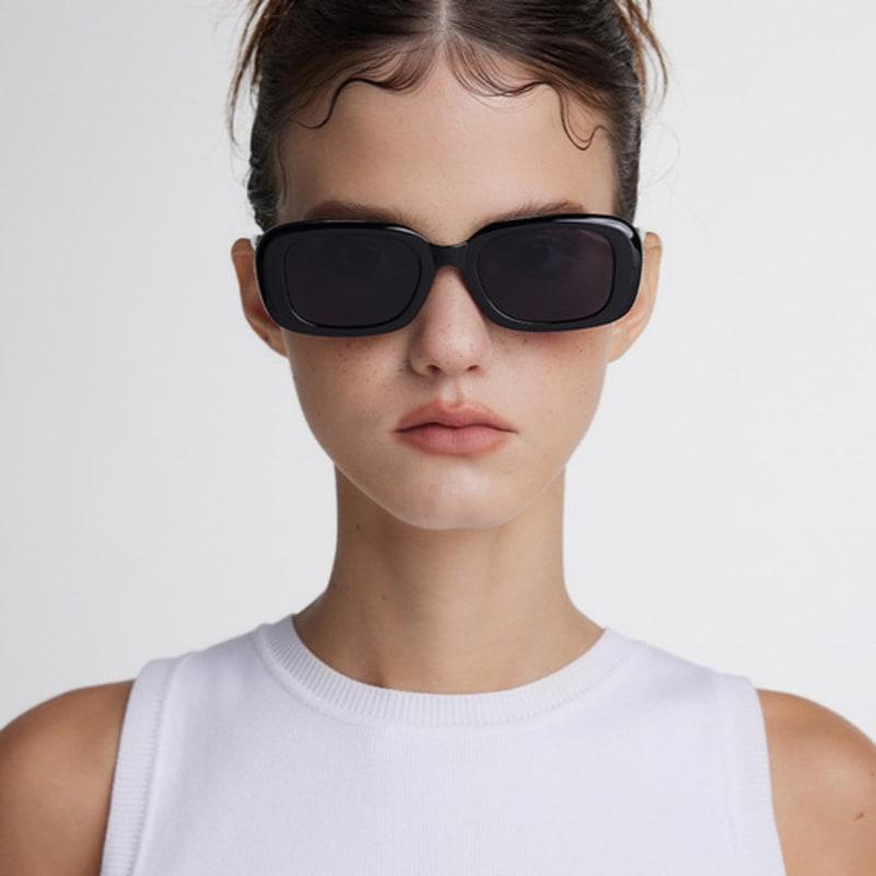 LOOKING4U NeoRetro 2203 Ugly Sunglasses C1 Black