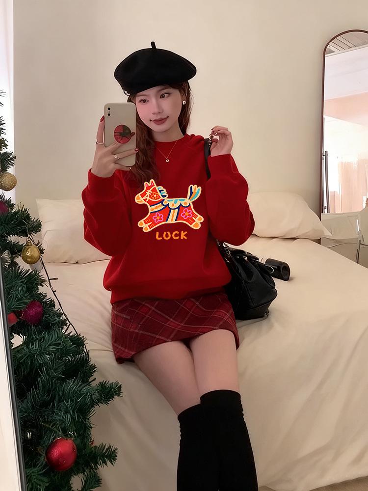 Family Matching Autumn/Winter Round Neck Sweatshirt - Red Festive New Year Print for Parent-Child Trio
