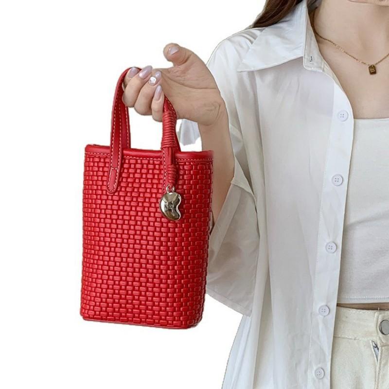 Red Hand-woven Mobile Phone Bag 2026 Super Popular Fashionable Handbag Work Commuting One-shoulder Cross-body Women