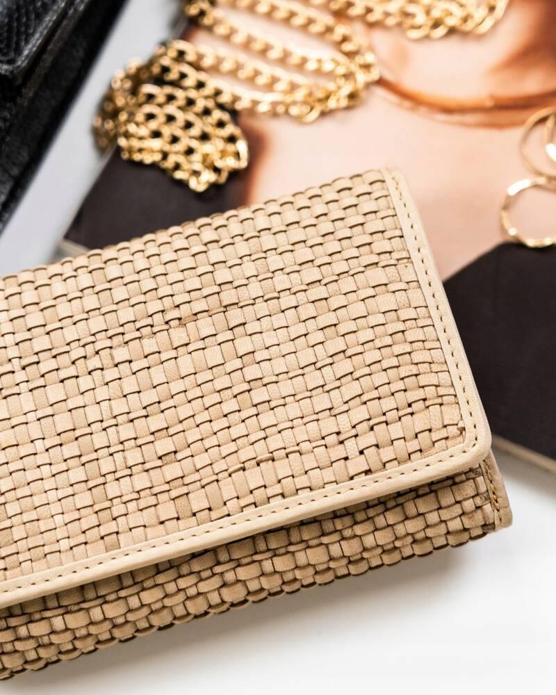 Elegant women's wallet made of natural leather - Rovicky