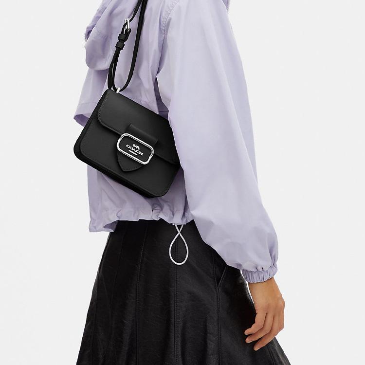 Coach 18 Solid Color Logo Flap Snap Multifunctional Pocket Calfskin Square Shoulder Crossbody Bag Small Women bags Black CL416-SVDTV