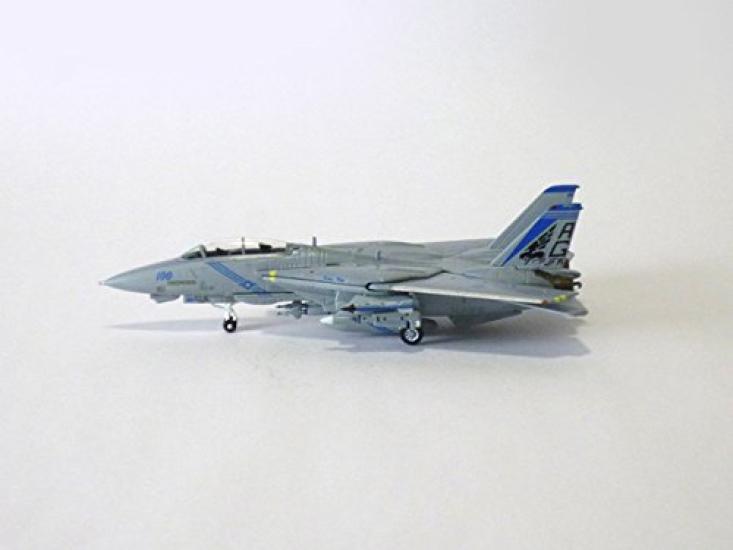 Gulliver200 Pukin Dogs AG100 2003 1/200 F-14B VF-143