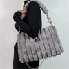 Borsa Tote Grande in Peluche da Donna con Tracolla/Manico Morbida Esterno in Peluche a Strisce Borsa Accogliente per, Viaggio, Uso Quotidiano