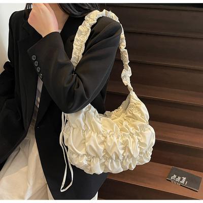 2025 Cloud Bag Niche Design Pleated Shoulder Bag Girl Cute Texture Bubble Underarm Bag Tote Bag
