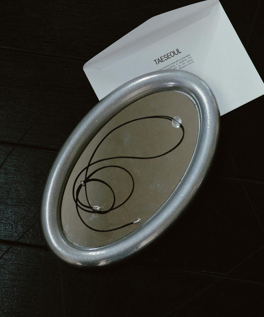 Taeseoul Tide Ball Necklace (White)