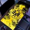 Podkładka pod mysz Borussia Dortmund, Duża mata na biurko do gier, Antypoślizgowa podkładka pod mysz XXL na laptopa i tablet, Mata do gry na mini PC ze zszywanymi krawędziami