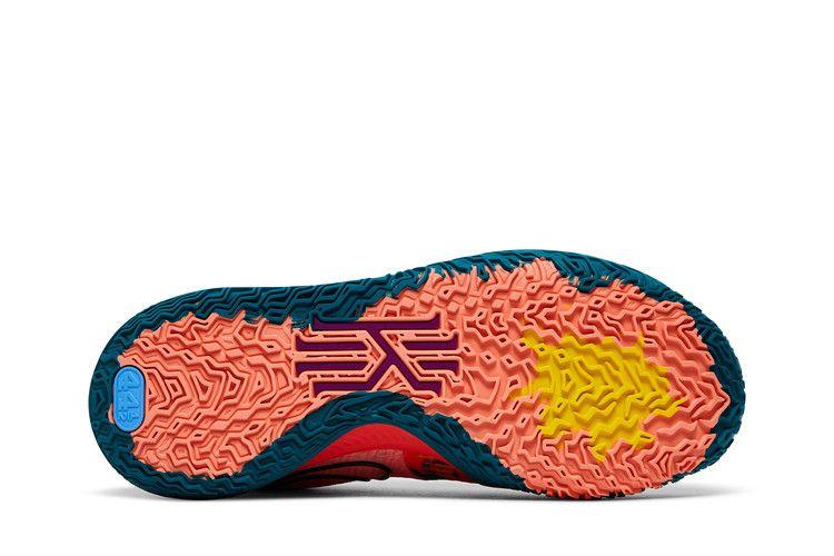 Men's Sneakers Nike Kyrie Low 4 EP '1 World 1 People'