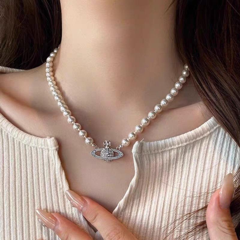 Saturn Pearl Necklace Women's Pin Three-dimensional Planet Neck Chain Premium Versatile Sweater Chain Collarbone Chain