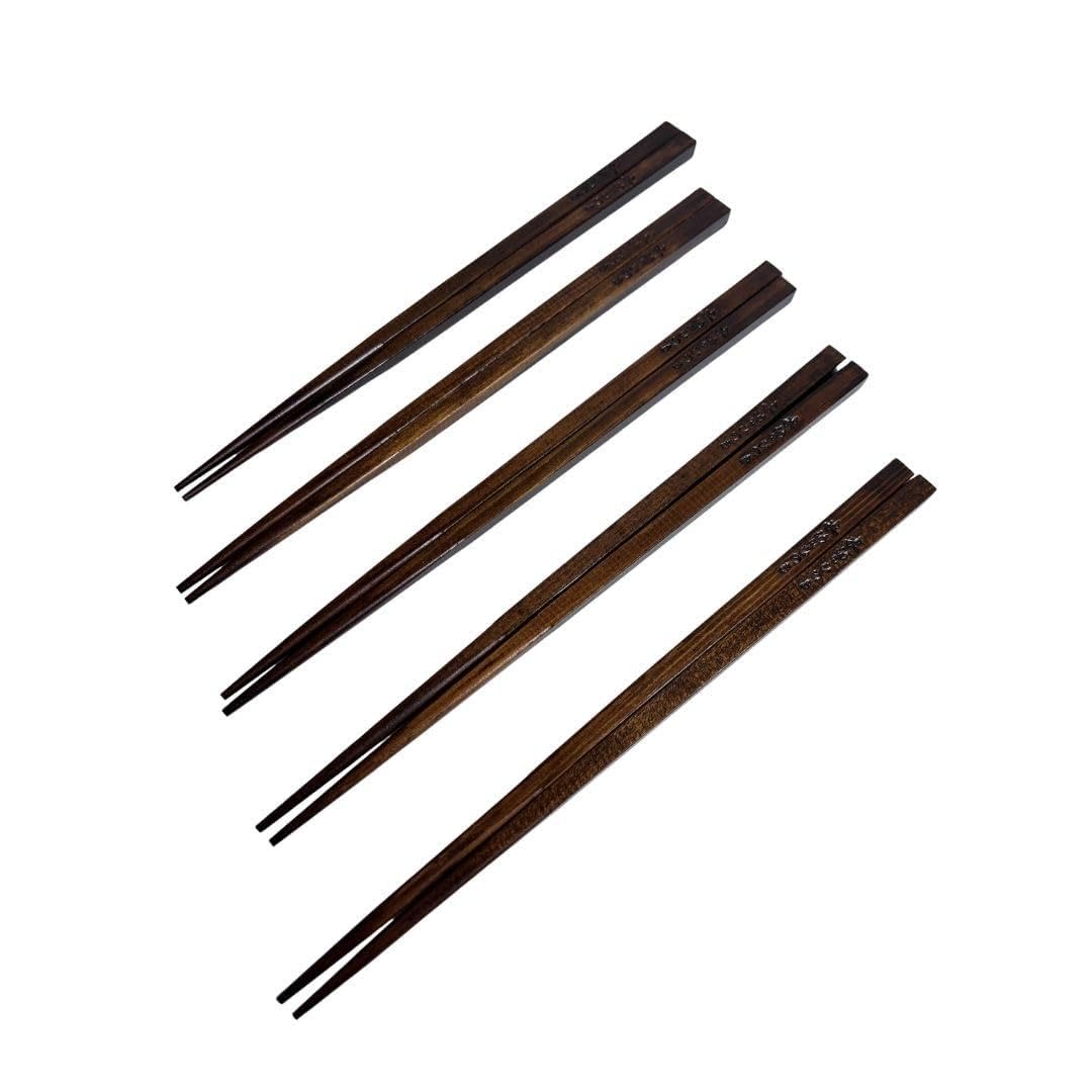 Kiso Hinoki Chopsticks Lightweight and easy to made from natural Kiso cypress A Kiso lacquerware certified as a Kiso Town brand Produced in Nagano