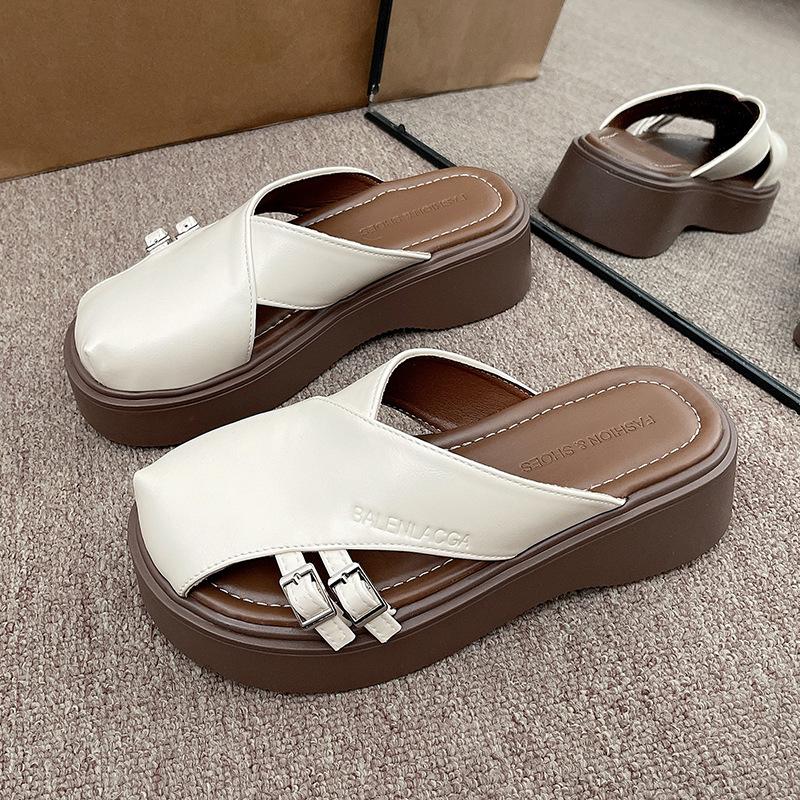 

Ретро сумка голова полушлепки женская уличная обувь 2025 лето новый универсальный толстая подошва показывающие ноги маленькие дышащие сандалии 40 бежевый