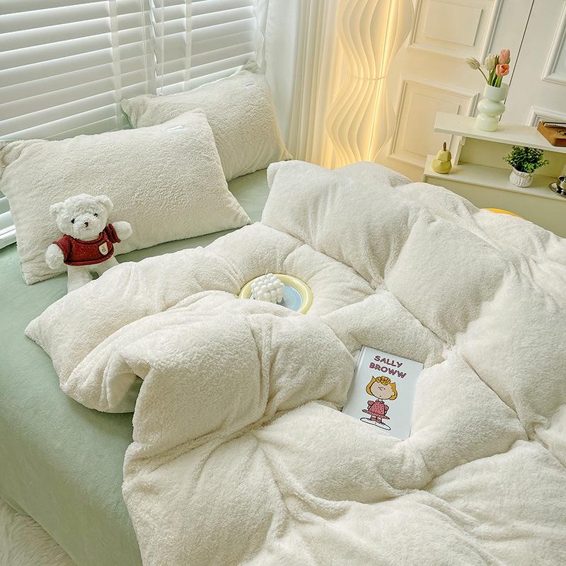 Milk Velvet Four Piece Set Ins Wind Winter Thickened Coral Velvet Bedspread Quilt Cover Flannel Bedding