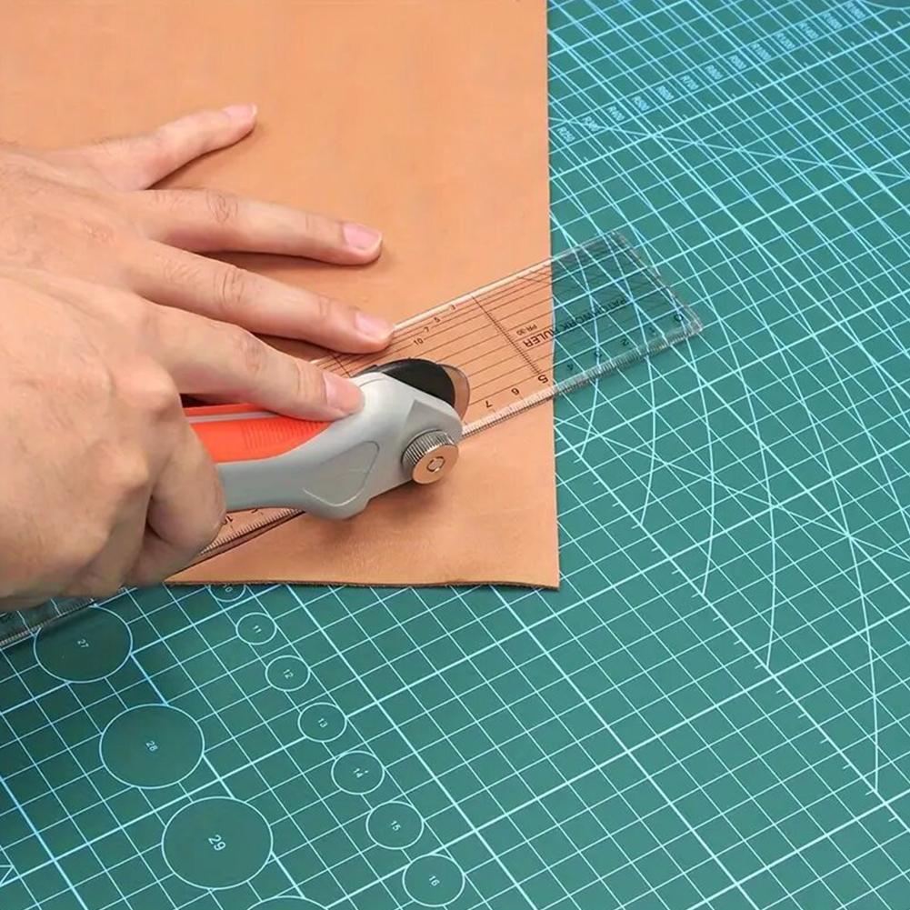 Self Healing Cutting Mat Gridded Cutting Board Double-Sided 3 Layer Cutting Pad 90x60cm Rotary Cutting Board for Sewing Quilting