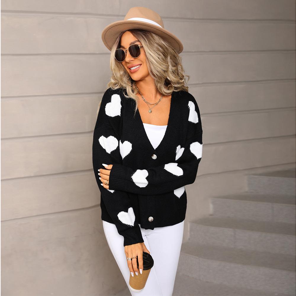 New Autumn and Winter Women's Love Long-sleeved Knitted Cardigan Valentine's Day Versatile Thin Top