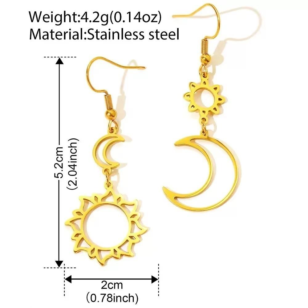 1 Pair Fashion Retro Hollow Earrings Bohemian Style Alloy Sun Moon Earrings Ethnic Asymmetric Design Drop Earrings for Women