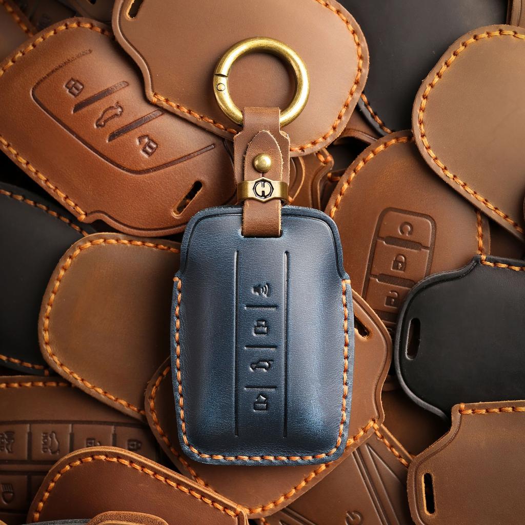 Retro Key Cover, Suitable for Tank 300 Key Bag, 300 500 Wei Pai Car Shell Buckle Bag, Genuine Leather, Purely Handmade.