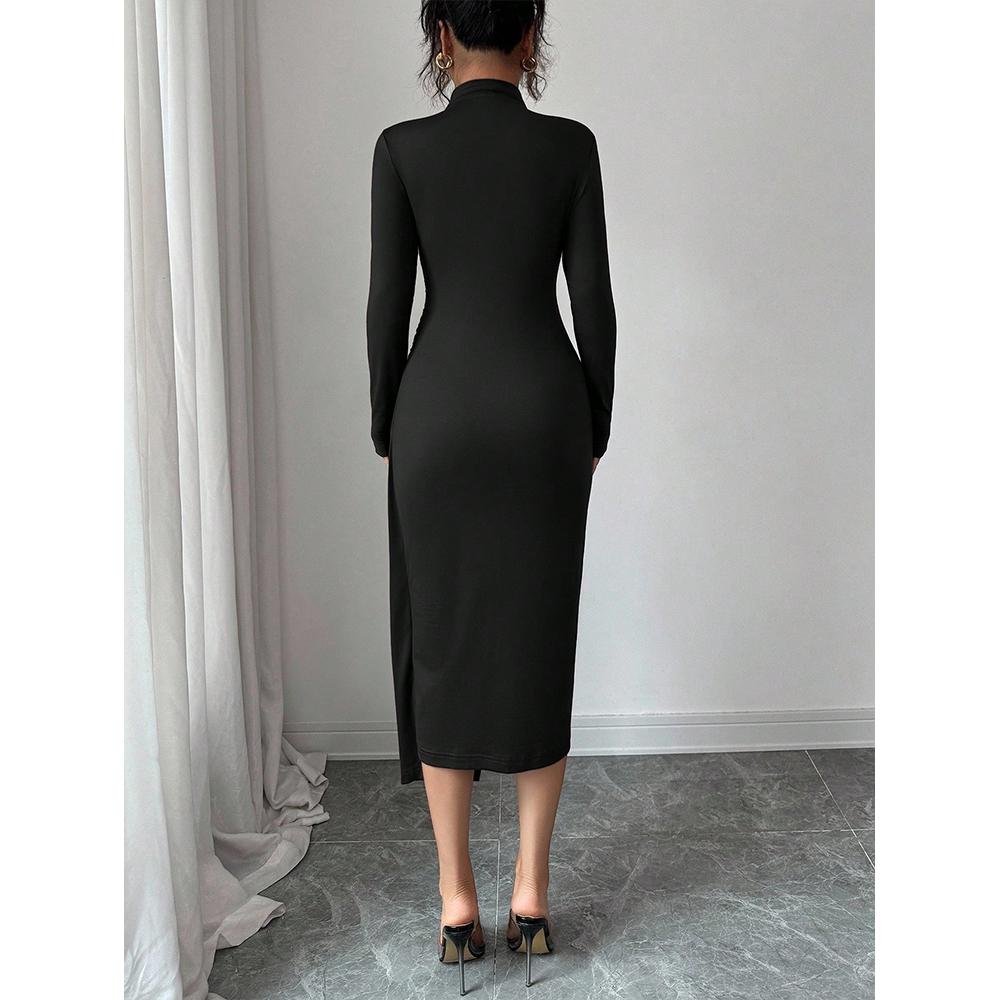 Spring 2026 New Style Small Stand-up Collar Knitted Solid Color Slim and Slimming Metal Buckle Dress