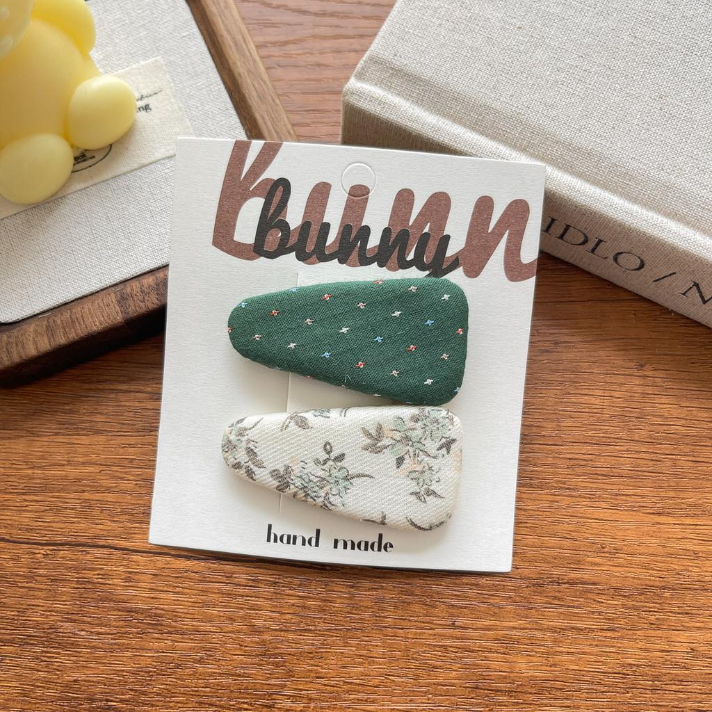 2pcs Cute Children's Fabric Floral Plaid Dot Triangular BB Clip New Sweet and Versatile Headwear Girls Kids Hair Accessories