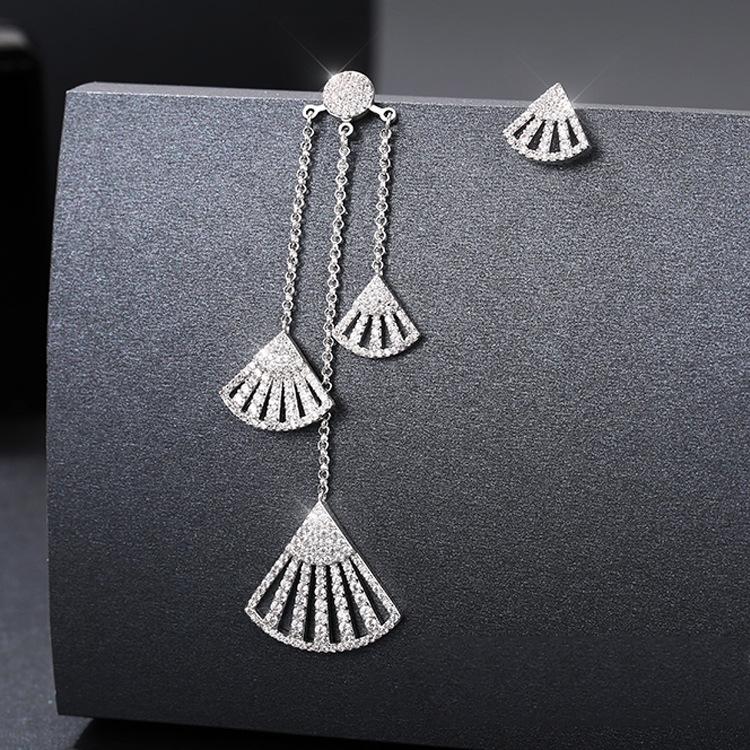 

Европейские длинные асимметричные серьги-кисточки из кристалла из австрийского темперамента веерообразные аллергия