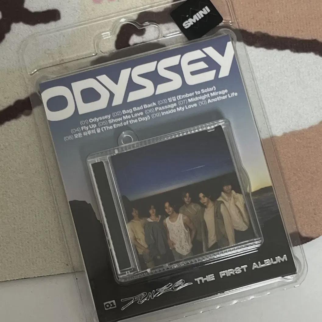 

RIIZE Odyssey Mega Smini Запечатанный