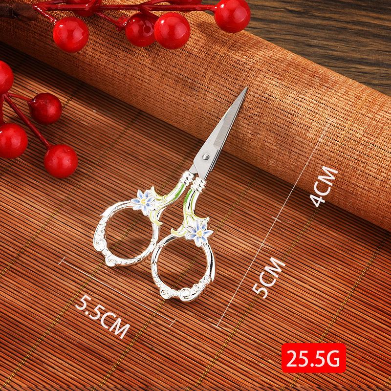 Daisy Stainless Steel European Tea Art Embroidery Scissors